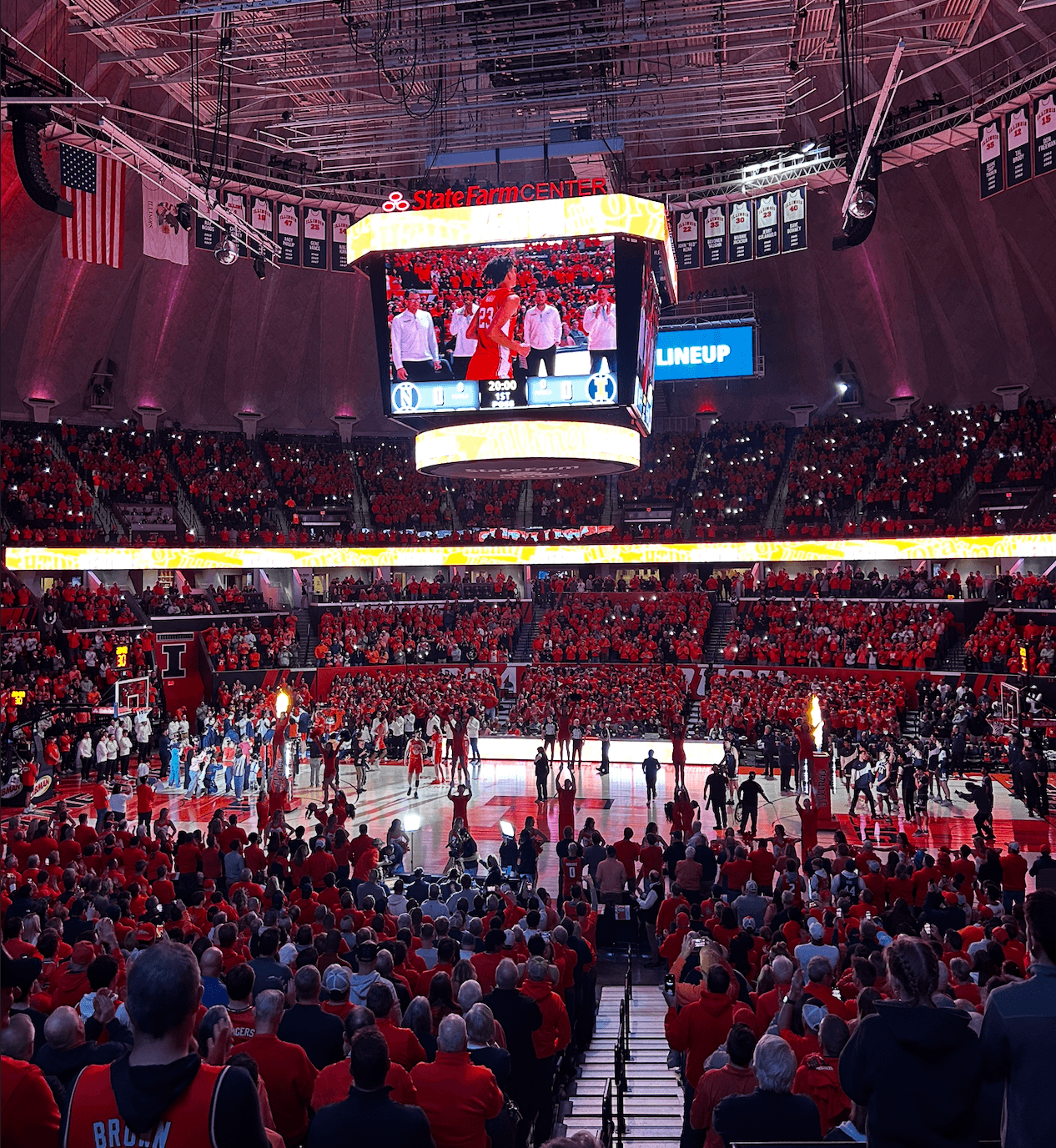 State Farm Center โ Illini Basketball